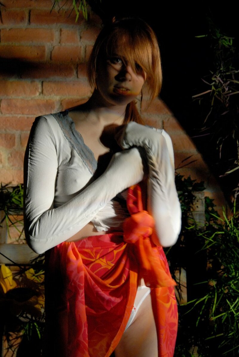 Алечка, 18 лет, 1 размер груди